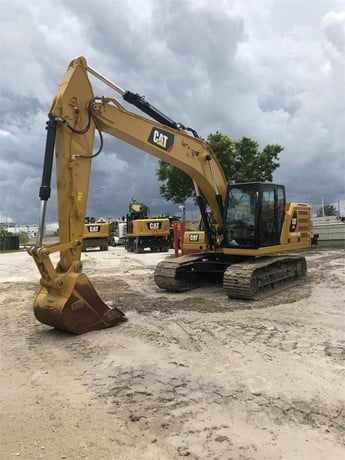 2017 CATERPILLAR 320