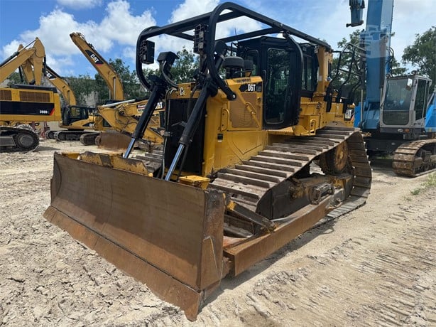 2018 CATERPILLAR D6T LGP
