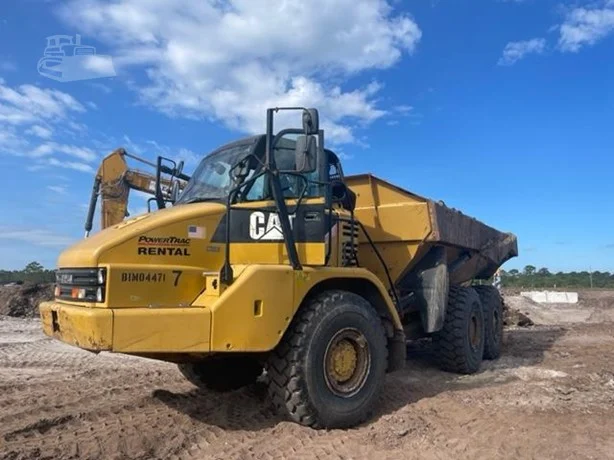 2014 CATERPILLAR 730